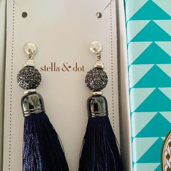 💜 Stella & Dot Earrings Trove Tassel Navy Blue - Picture 5 of 5